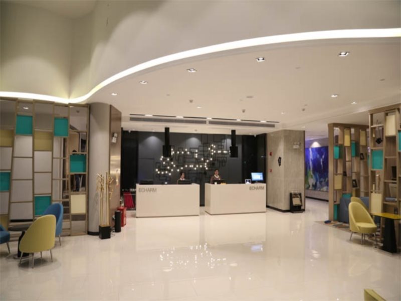 Наньнин: 华尚酒店(广西医科大学南湖公园店)
