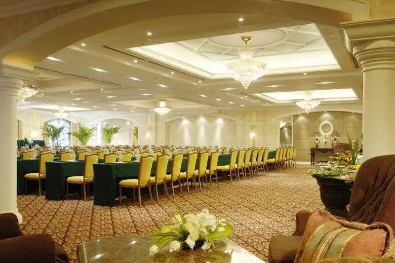 Пекин: Plaza Royale Hotel