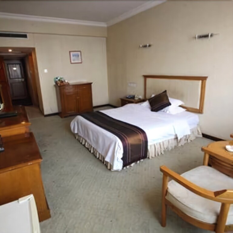 Бачжун: Hengfeng Hotel