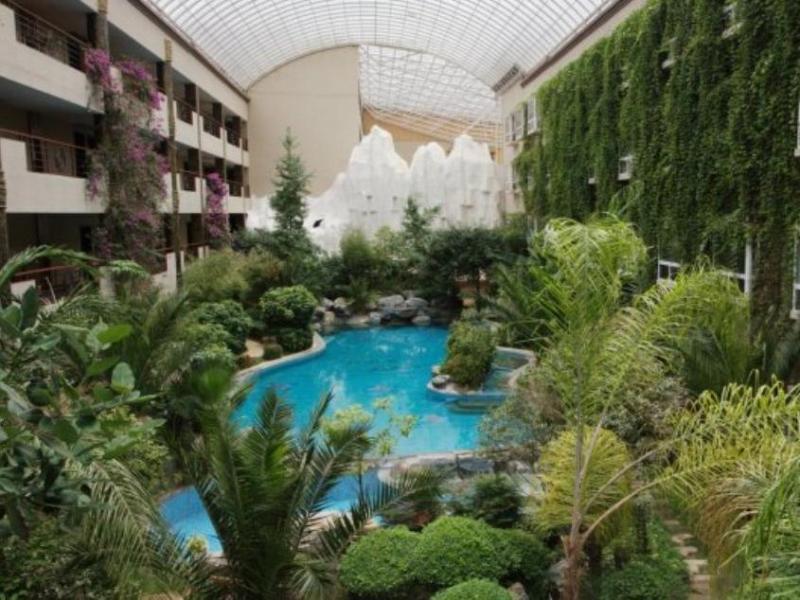 Шангри-Ла: Paradise Hotel