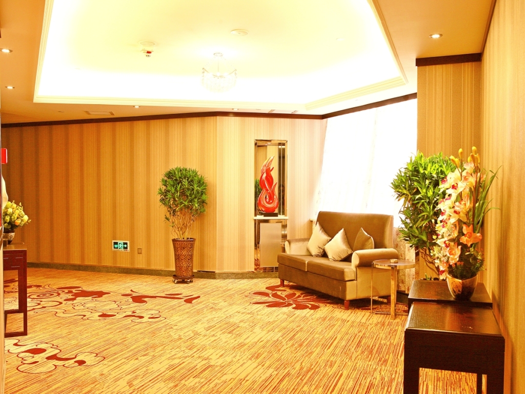 Урумчи: Yijia Chain Hotel Mingren Branch