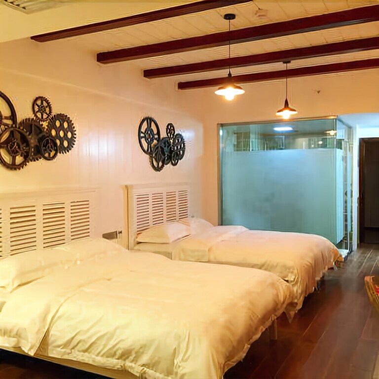 Чжанцзяцзе: Xia Yi Zhan Style Theme Inn