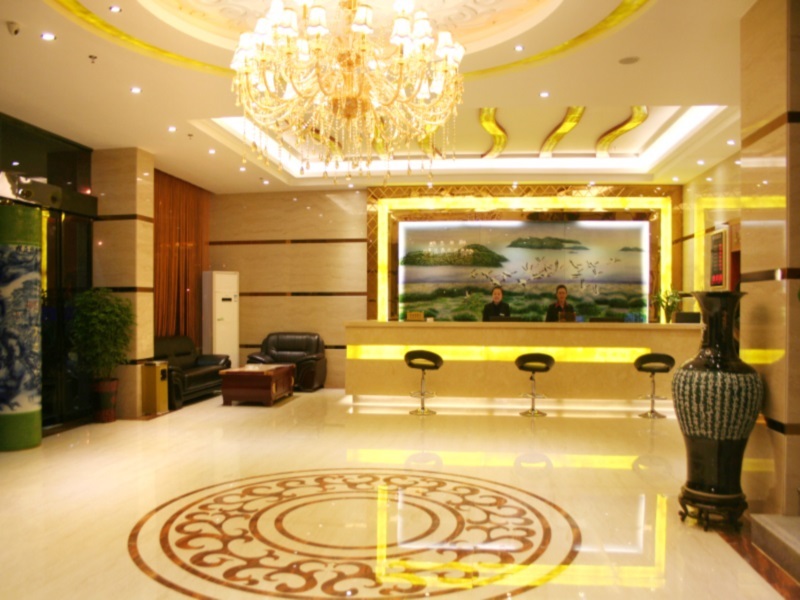 Шанграо: Wuyuan Poyanghu Hotel