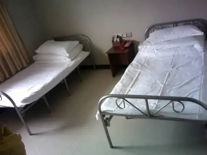 Шанграо: Wuyuan Poyanghu Hotel