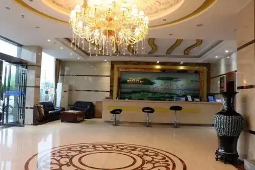 Шанграо: Wuyuan Poyanghu Hotel