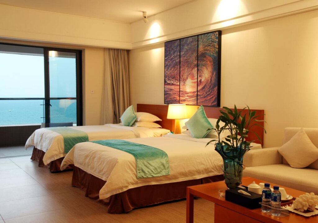 Янгиианг: Poly Hailing Island Resort