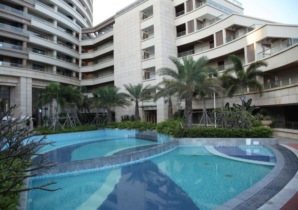 Янгиианг: Poly Hailing Island Resort