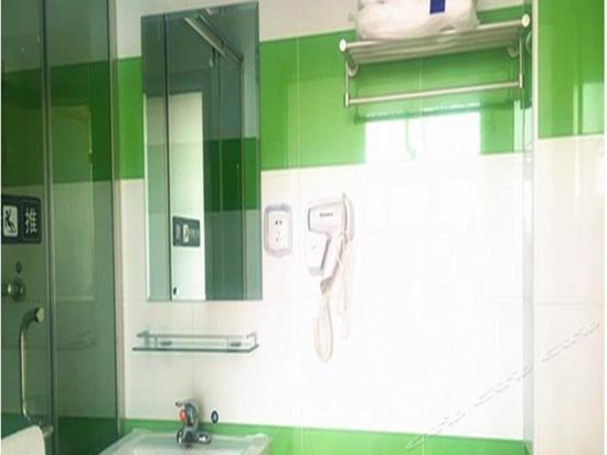 Чжанцзякоу: 7Days Inn Zhangjiakou Xuanhua Caishenmiao Street