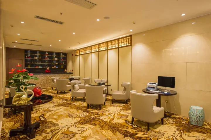 Гуйлинь: Guilin Tailian Hotel