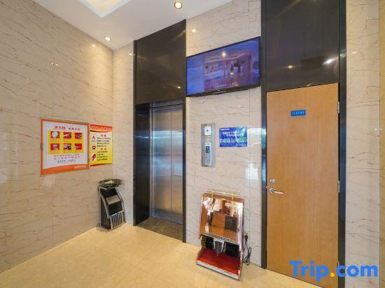 Наньнин: Yeste Hotel (Nanning Jiuquwan Hot Spring)