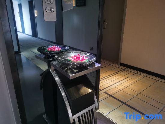 Наньнин: Yeste Hotel (Nanning Jiuquwan Hot Spring)