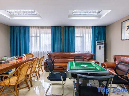 Наньнин: Yeste Hotel (Nanning Jiuquwan Hot Spring)