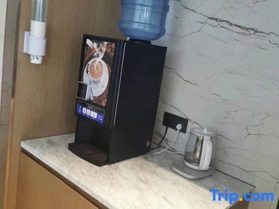 Наньнин: Yeste Hotel (Nanning Jiuquwan Hot Spring)