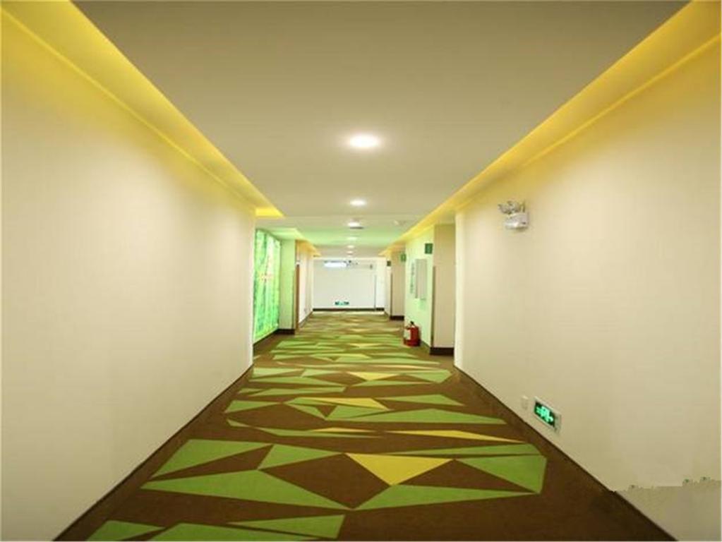 Лянфан: Vatica Hotel Hebei Langfang Yanjiao Town Jingyu Street Branch