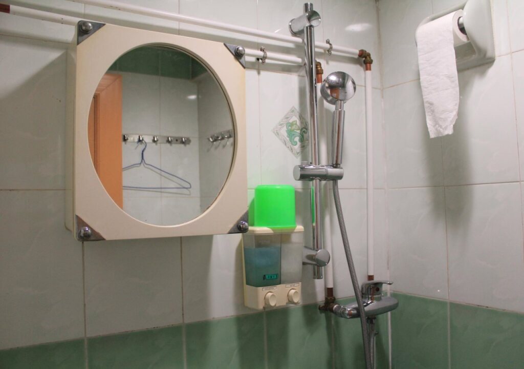 Коулун: Wing Wah Hostel