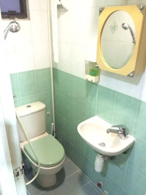 Коулун: Wing Wah Hostel