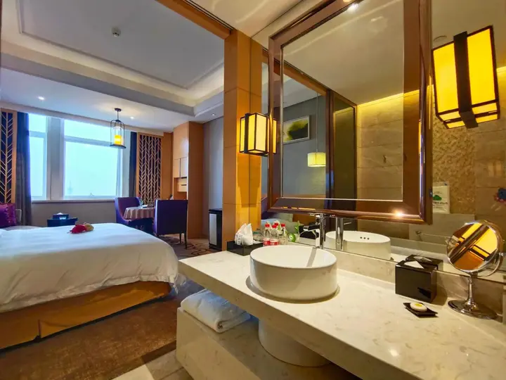 Чжэньцзян: Yangzhong Firth Jinling Grand Hotel