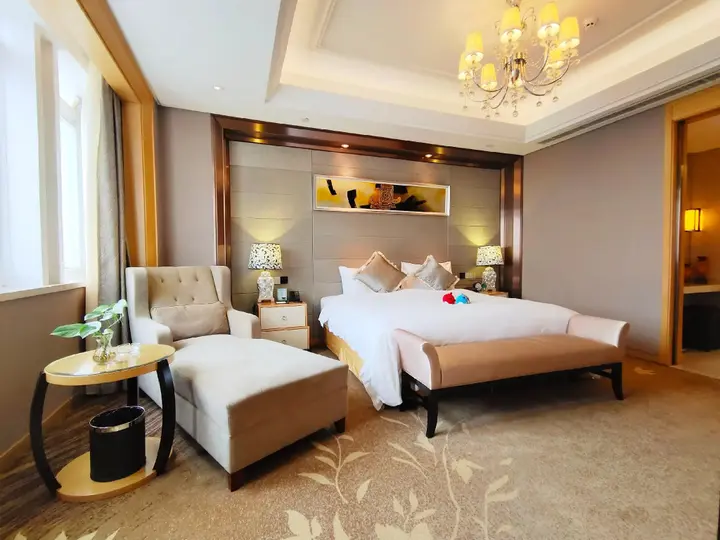 Чжэньцзян: Yangzhong Firth Jinling Grand Hotel