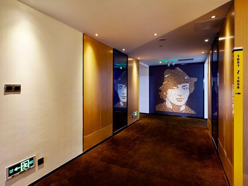 Синъи: 7 Days Premium Guangyi Magic West Road Branch