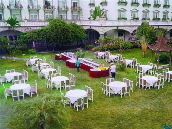 Ваньнин: Treasure Island Hot Spring Hotel