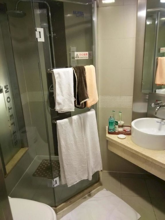 Харбин: Motel168 Harbin Dongdazhi Street Branch