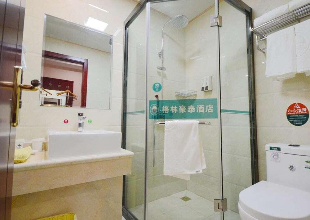 Чжоушань: Green Alliance Hotel Zhoushan PuTuo District