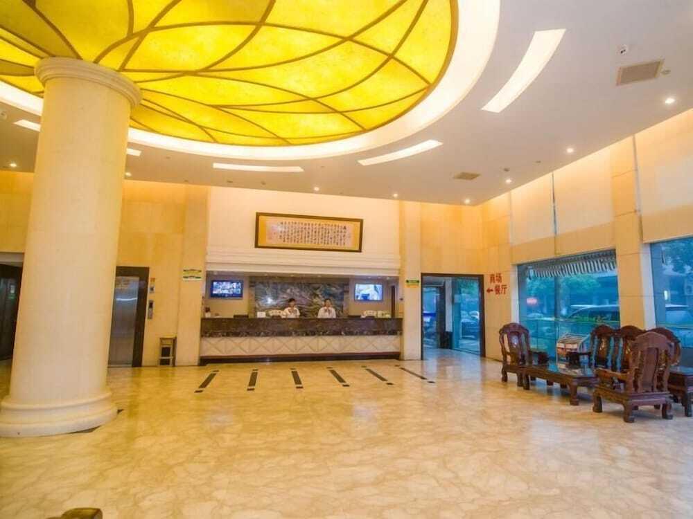 Чжоушань: Green Alliance Hotel Zhoushan PuTuo District