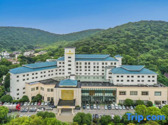 Уси: Jinling Lakeview Hotel