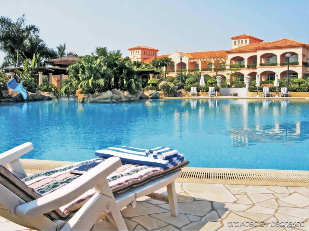 Дунгуань: Dongguan Hillview Golf Club