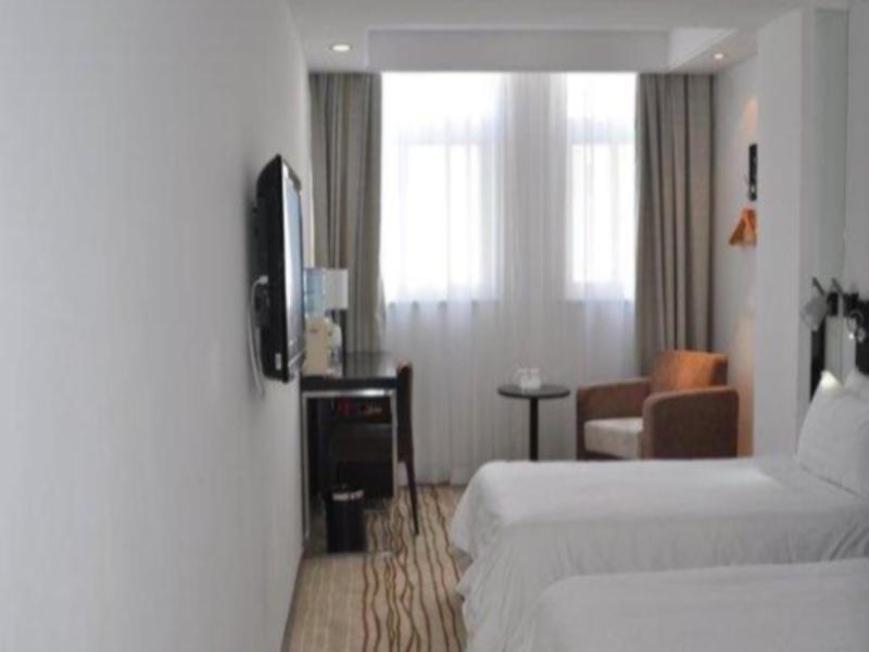 Пуян: Biway Fashion Hotel - Puyang Daqing Road