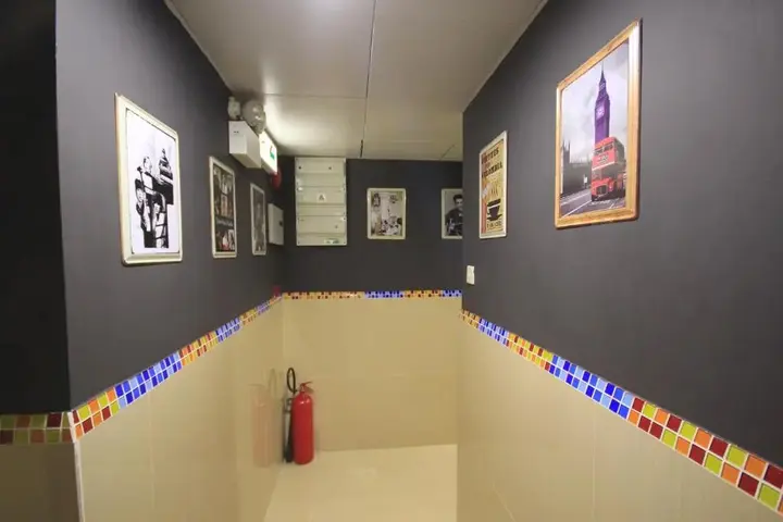 Гонконг: Timehouse Hong Kong Hostel Group
