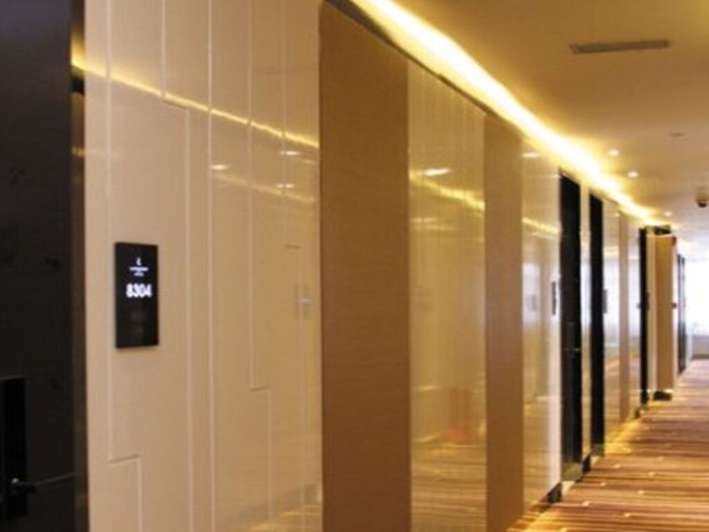 Жичжао: Lavande Hotel Rizhao East Haiqu Road RT-Mart