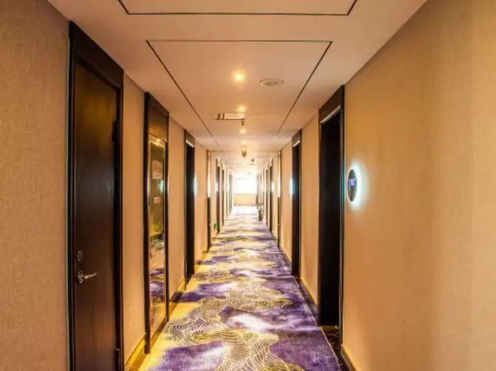 Луань: Shuyi International Hotel