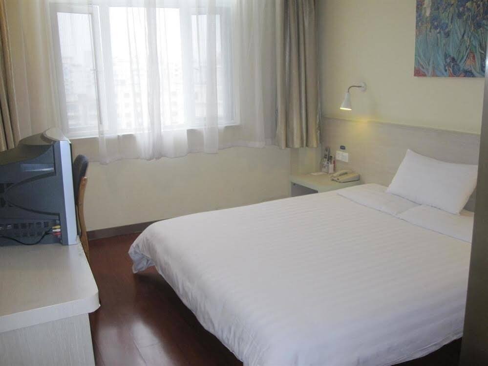 Фучжоу: Hanting Inn Wuyi Square - Fuzhou