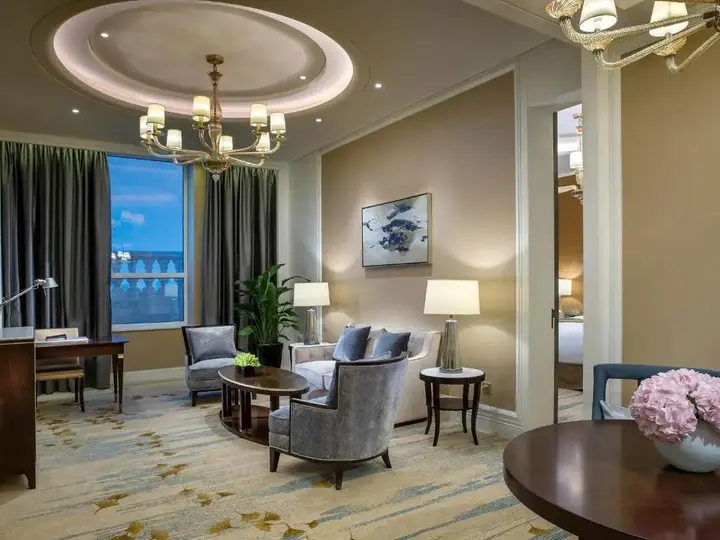 Шанхай: Sofitel Shanghai Hongqiao