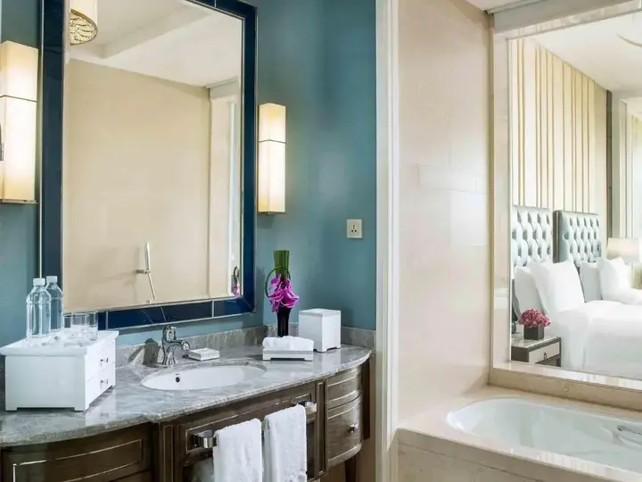 Шанхай: Sofitel Shanghai Hongqiao