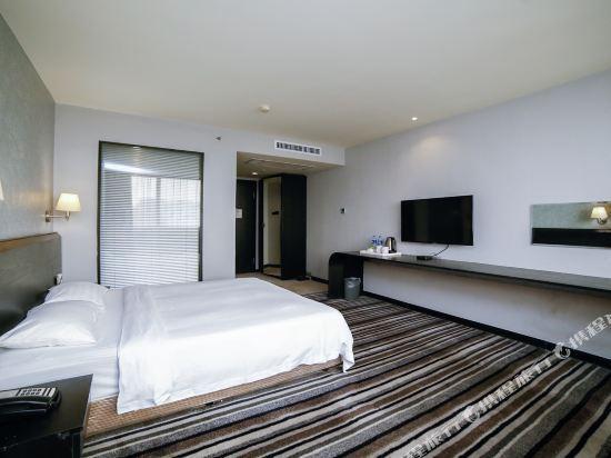 Шаньтоу: Yijia Hotel Shantou