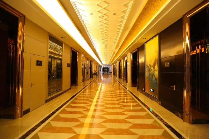 Шэньян: Country Garden Phoenix Hotel Shenyang