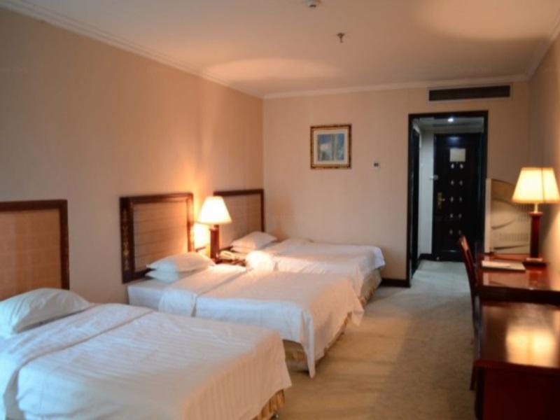 Яньцзи: Yanji Han Cheng Century Hotel