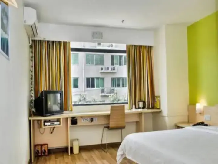 7 Days Inn Tongliao Min Hang Road Branch — фото 5