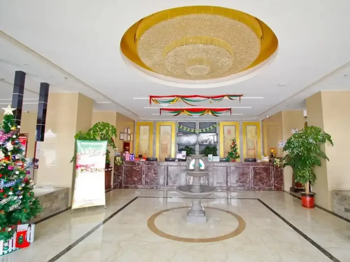 Луань: GreenTree Inn LiuAn Huoshan County Economic Development Zone Hotel