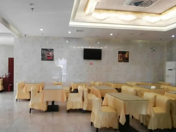 Луань: GreenTree Inn LiuAn Huoshan County Economic Development Zone Hotel