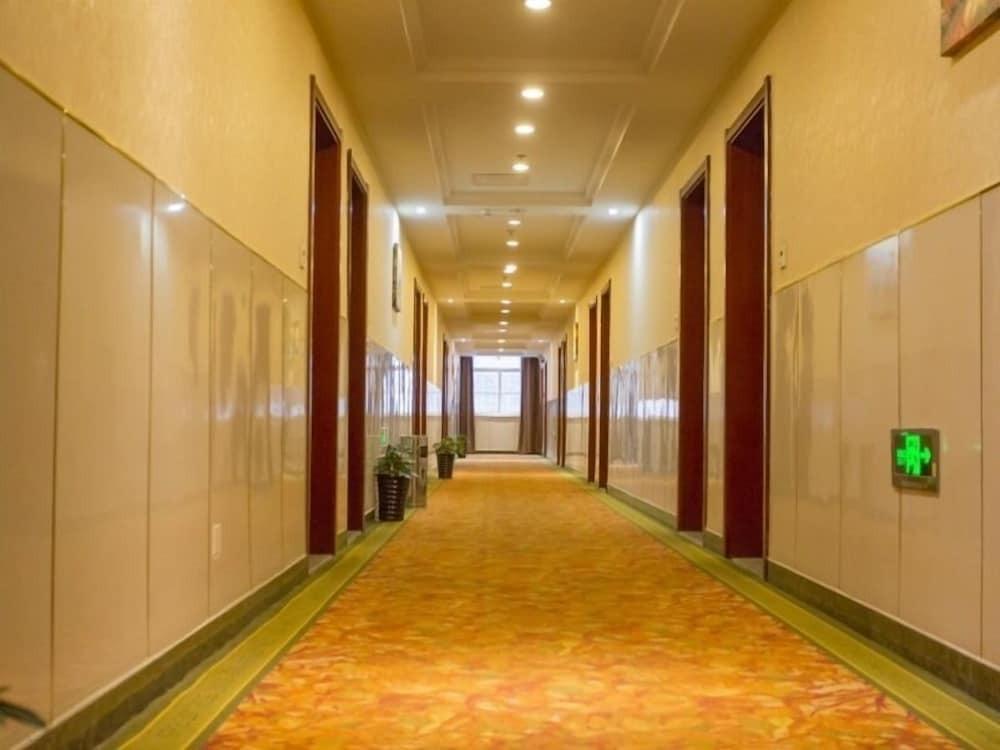 Сюйчжоу: GreenTree Alliance Chuzhou Laian County Development District Jingyi Road Hotel.