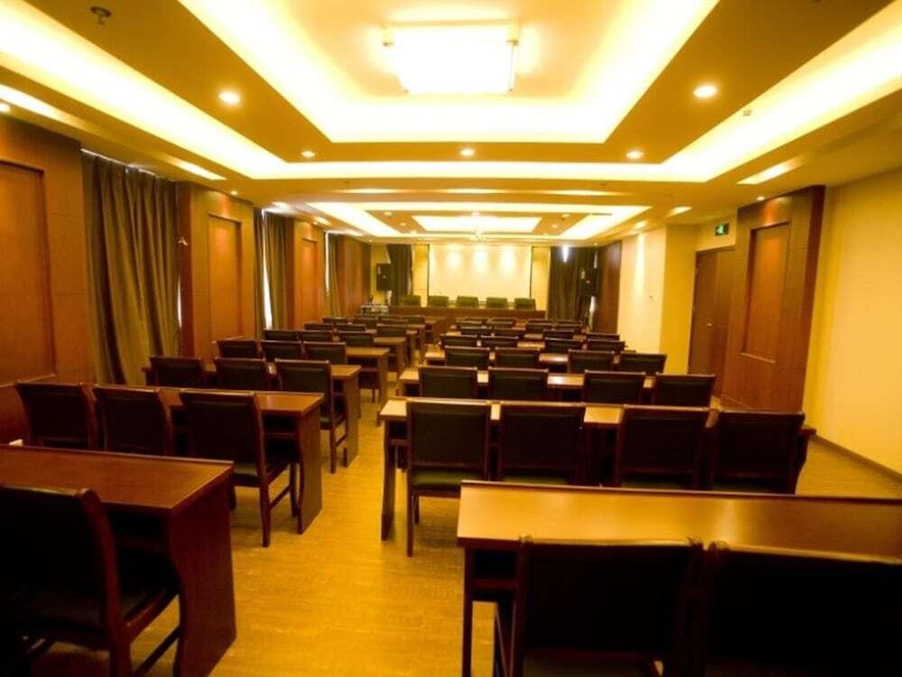 Сюйчжоу: GreenTree Alliance Chuzhou Laian County Development District Jingyi Road Hotel.
