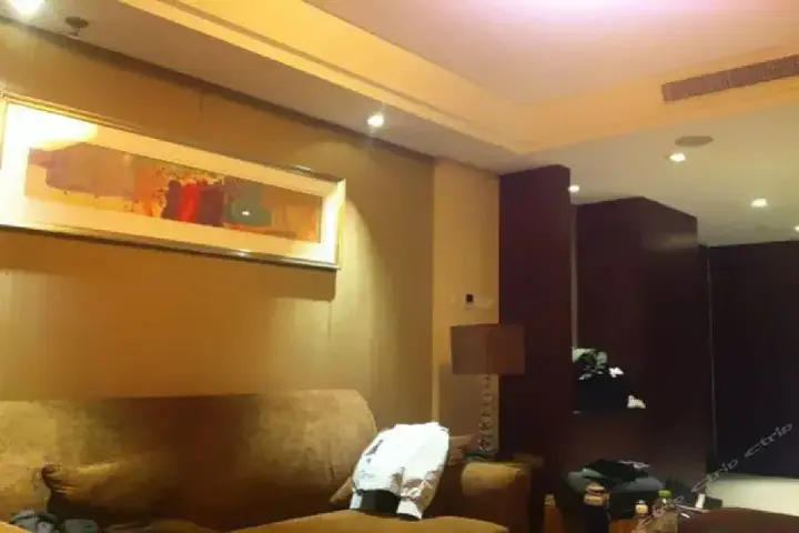 Пекин: North Star Huiyuan Apartment Hotel (VIP building)