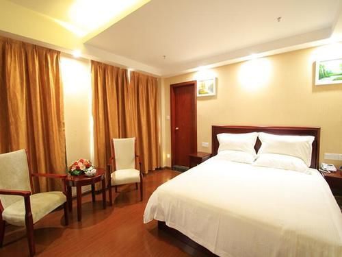 Цзеян: GreenTree Inn Jieyang North Linjiang Road Express Hotel
