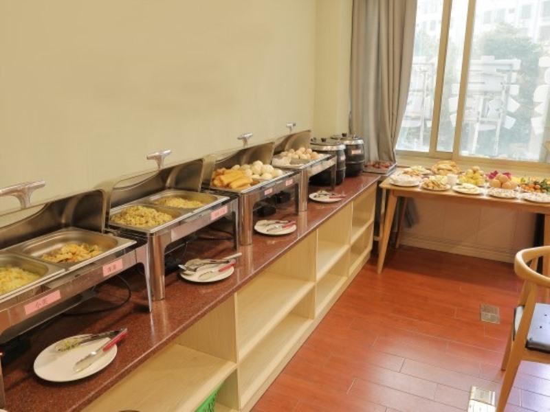 Цзеян: GreenTree Inn Jieyang North Linjiang Road Express Hotel