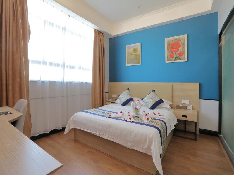 Цзеян: GreenTree Inn Jieyang North Linjiang Road Express Hotel