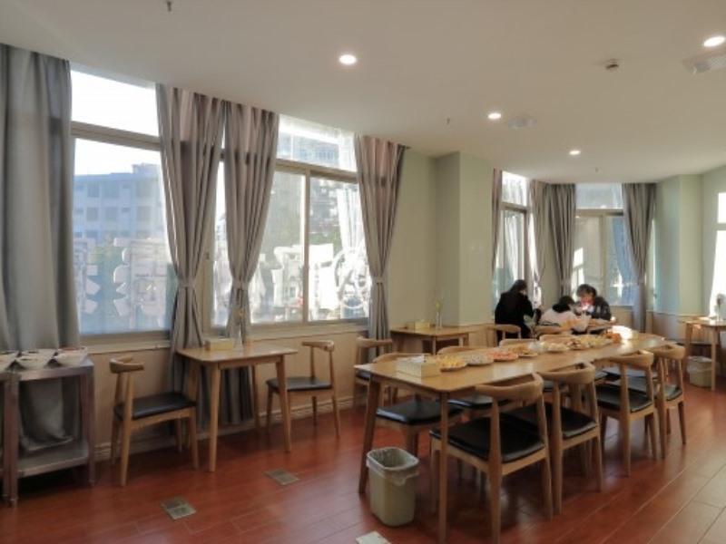 Цзеян: GreenTree Inn Jieyang North Linjiang Road Express Hotel