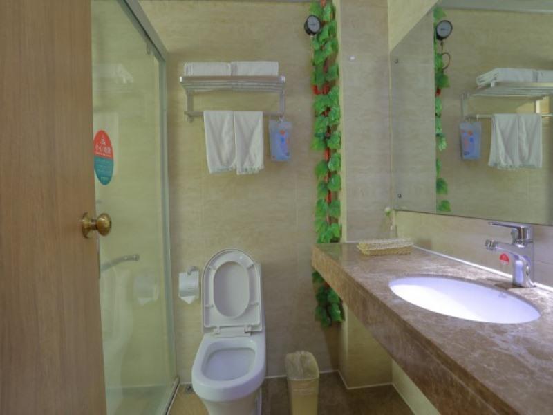 Цзеян: GreenTree Inn Jieyang North Linjiang Road Express Hotel